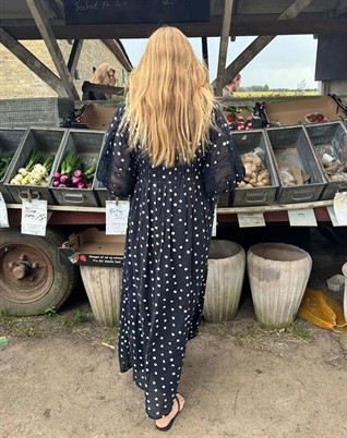 Bolette Kjole - Black Dots